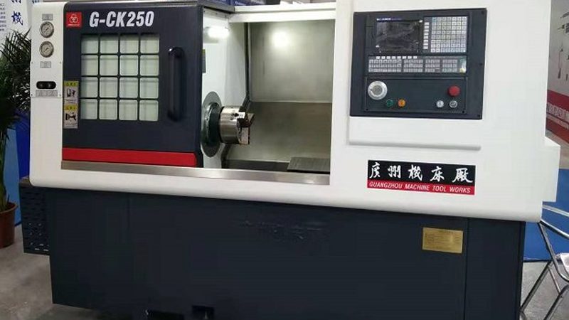 成都数控车床代理加盟：揭秘行业选型关键要素